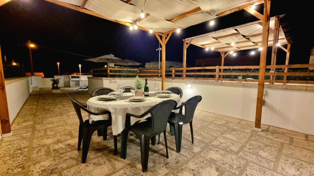 Apartamento La Terrazza Dei Nonni Torre Specchia Ruggeri Exterior foto
